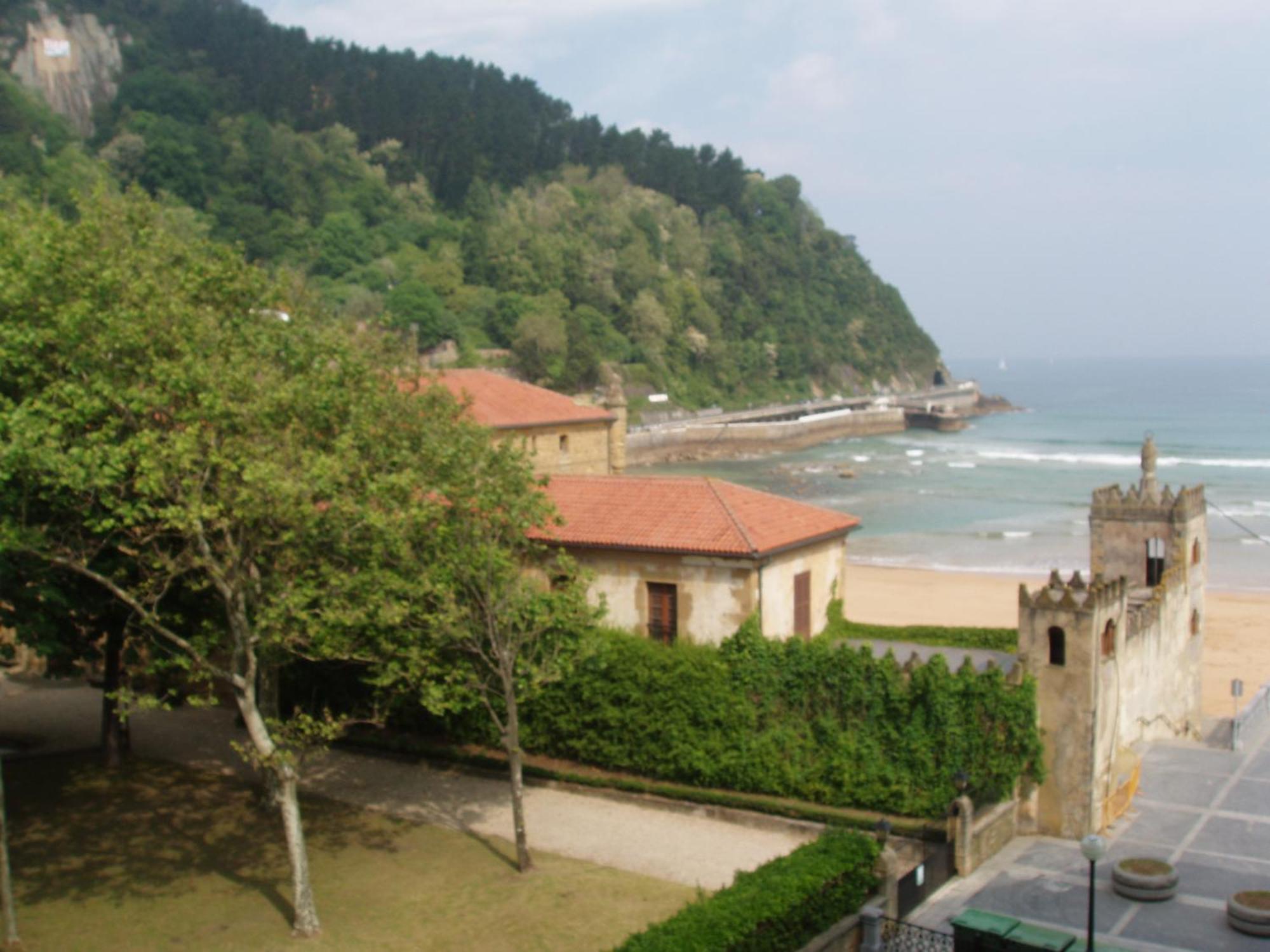 Pension Ipar Zarautz Exterior foto